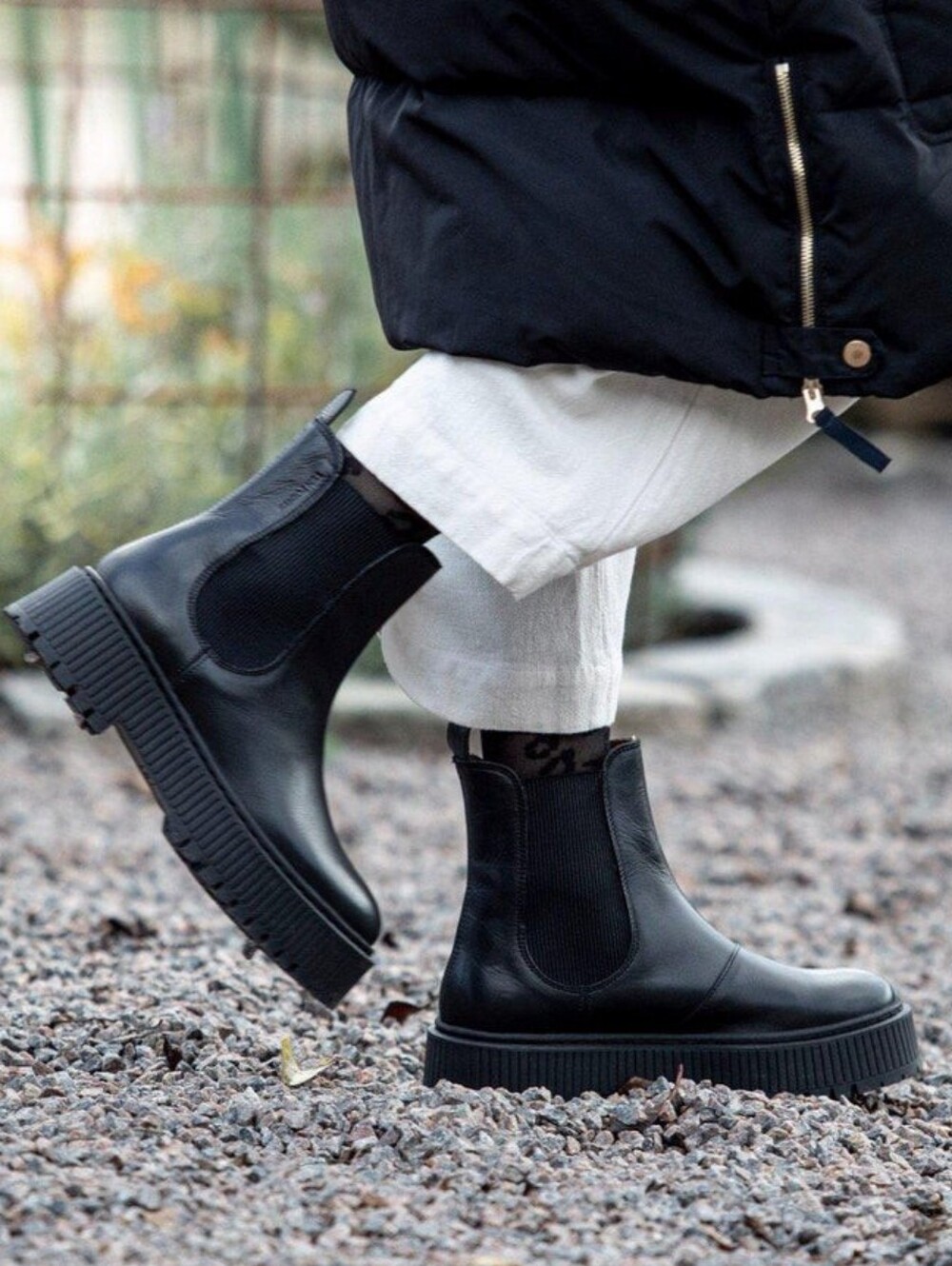 Ten Points Alina Chunky Black Chelsea Boots